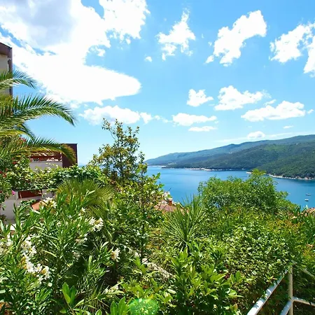 Fuer 2 Personen Ca 21 Qm In Rabac, Istrien Bucht Von Rabac